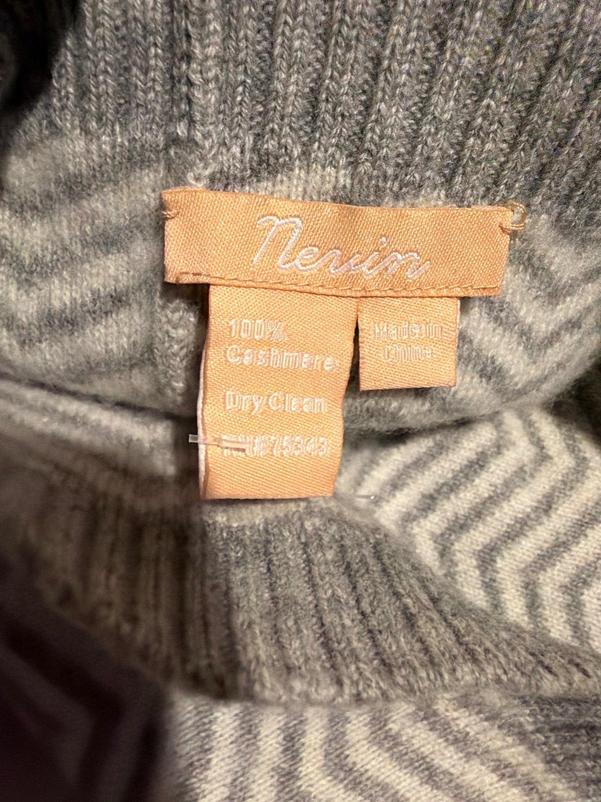 Nevin cashmere chevron beanie