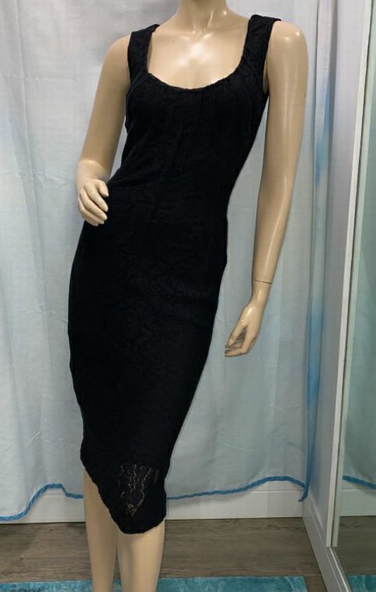 Vintage Dolce & Gabbana Blace Lace Bodycon Dress Size 42 US S/M Cloud Nine Designer Consignments Vintage Dolce & Gabbana Blace Lace Bodycon Dress Size 42 US S/M Cloud Nine Designer Consignments