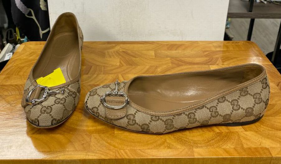 Gucci Light Brown Logo Horsebit Ballet Flats Size 8.5