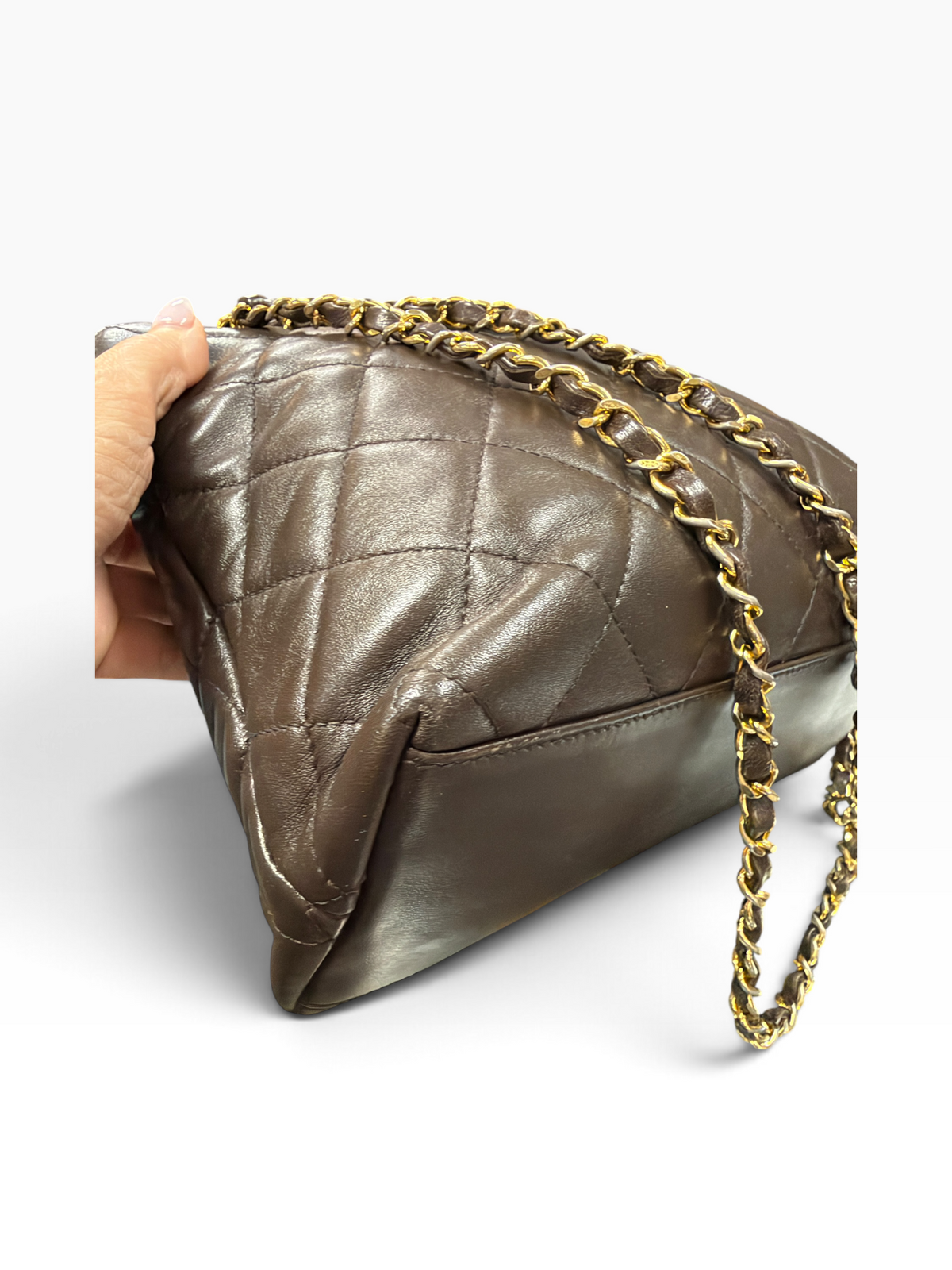 Chanel brown leather shoulder bag