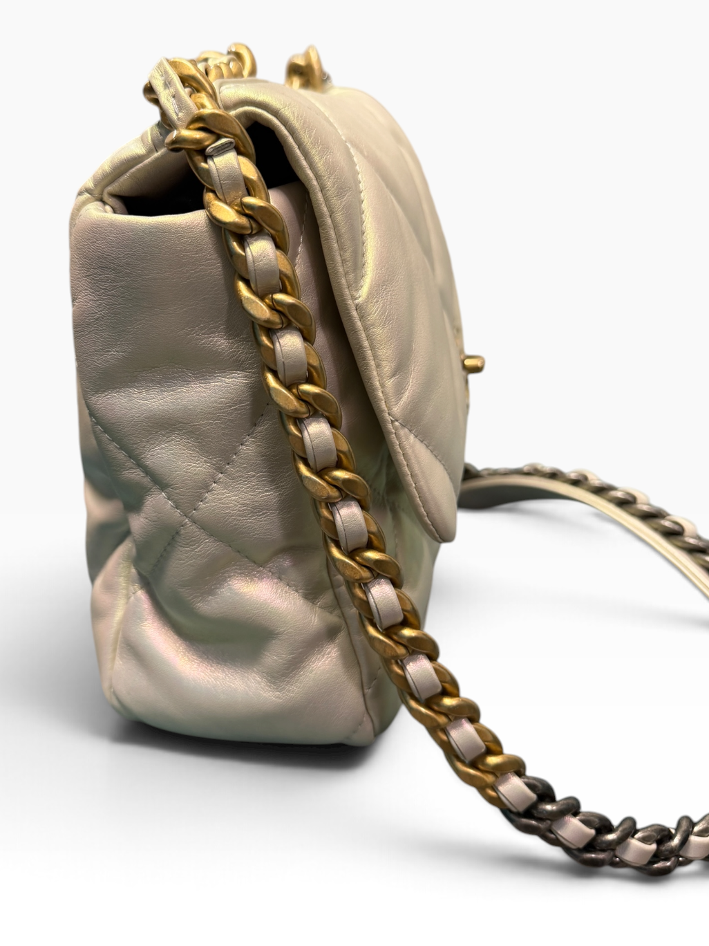 Chanel Large 19 Flap Bag (Ivory)