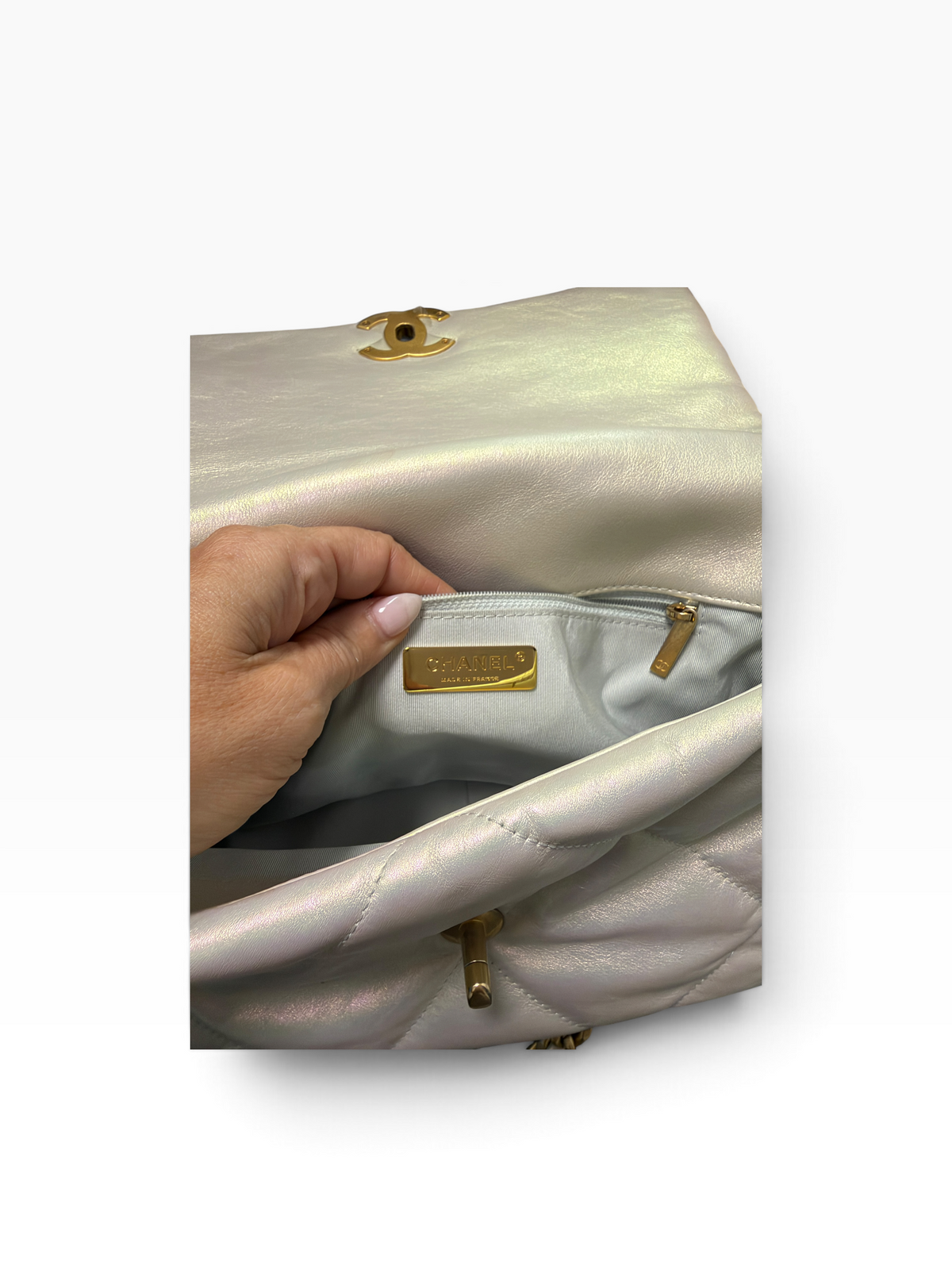 Chanel Large 19 Flap Bag (Ivory)