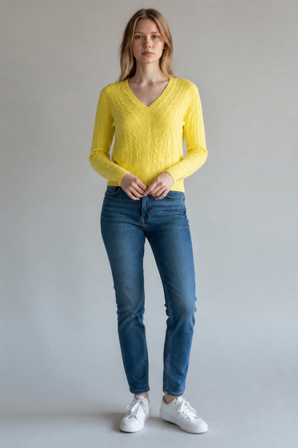 Ralph Lauren Cashmere Cable Knit V-neck Sweater - Size M