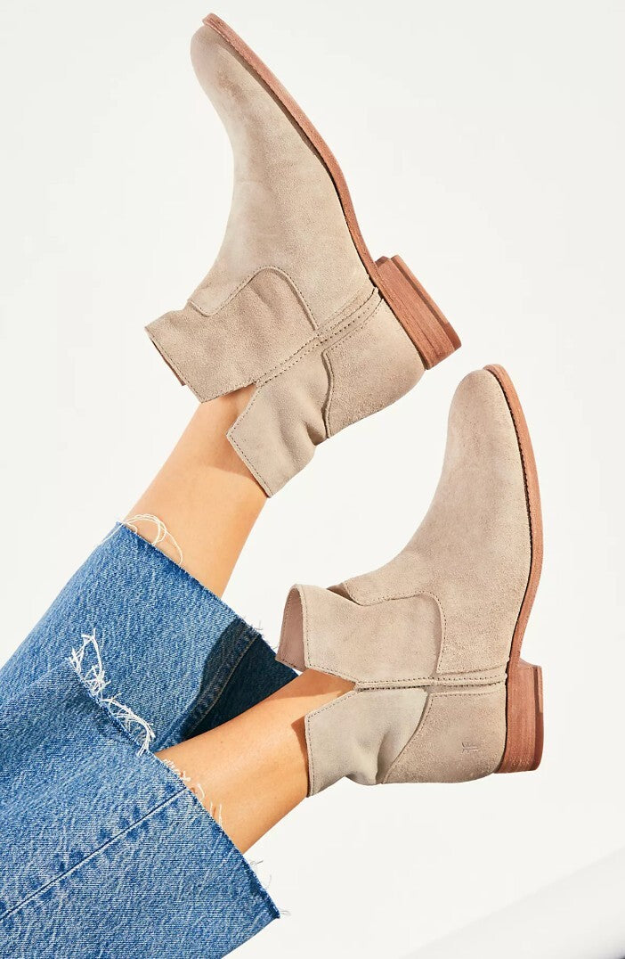 Frye Melissa Slouch Bootie - size 9