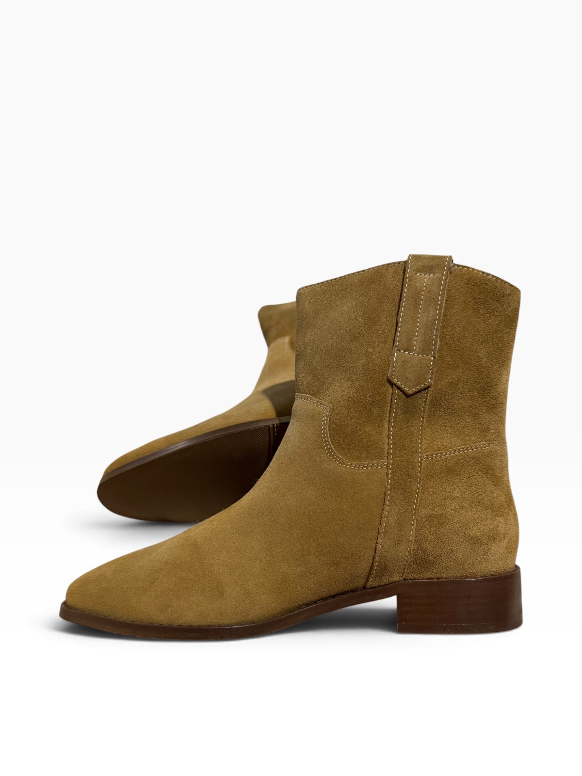 NWB Sezane Low Gabbie Ankle Boots