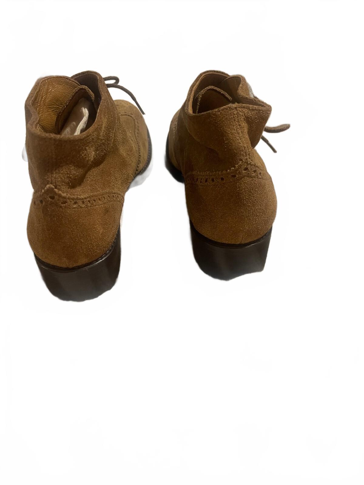 Gravati  Boots - Size 9