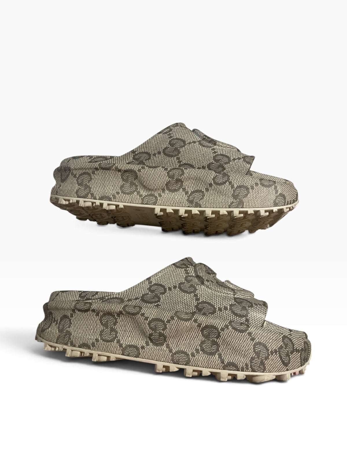 Gucci cubic GG slide Sandals - size 8