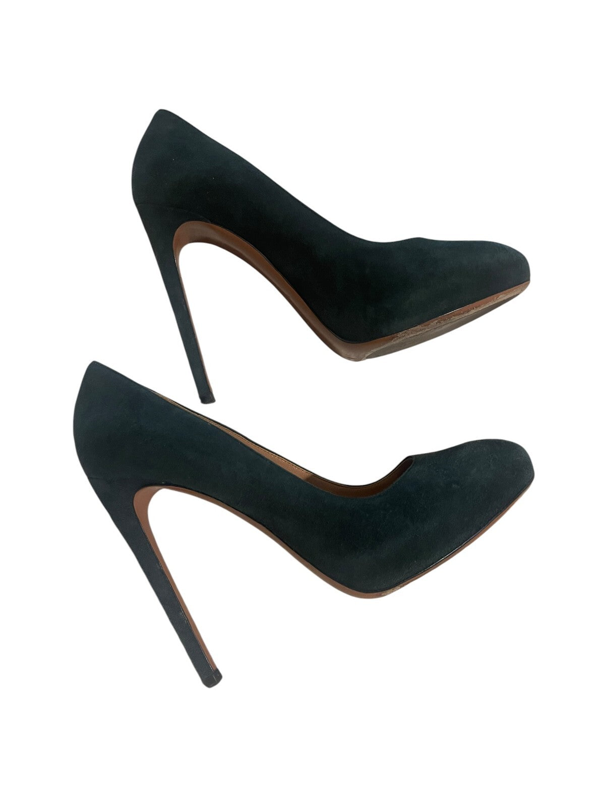 Classic Alaïa suede pumps