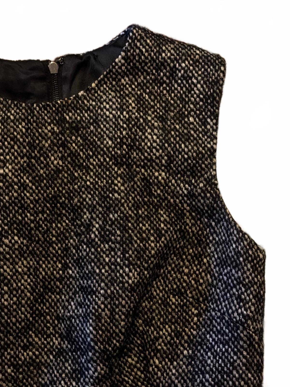 Dolce & Gabbana Sleeveless Wool Blend Top