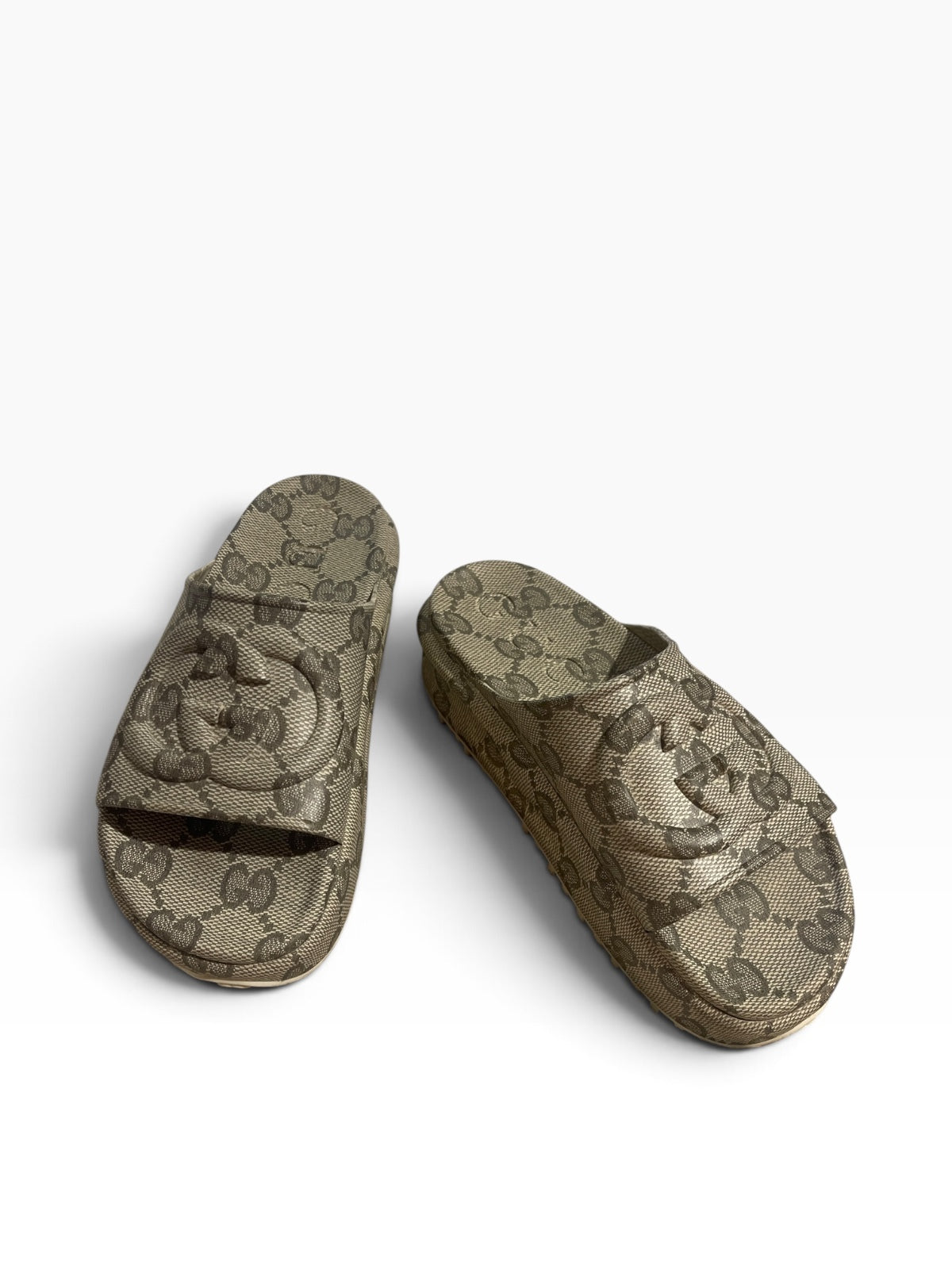 Gucci cubic GG slide Sandals - size 8