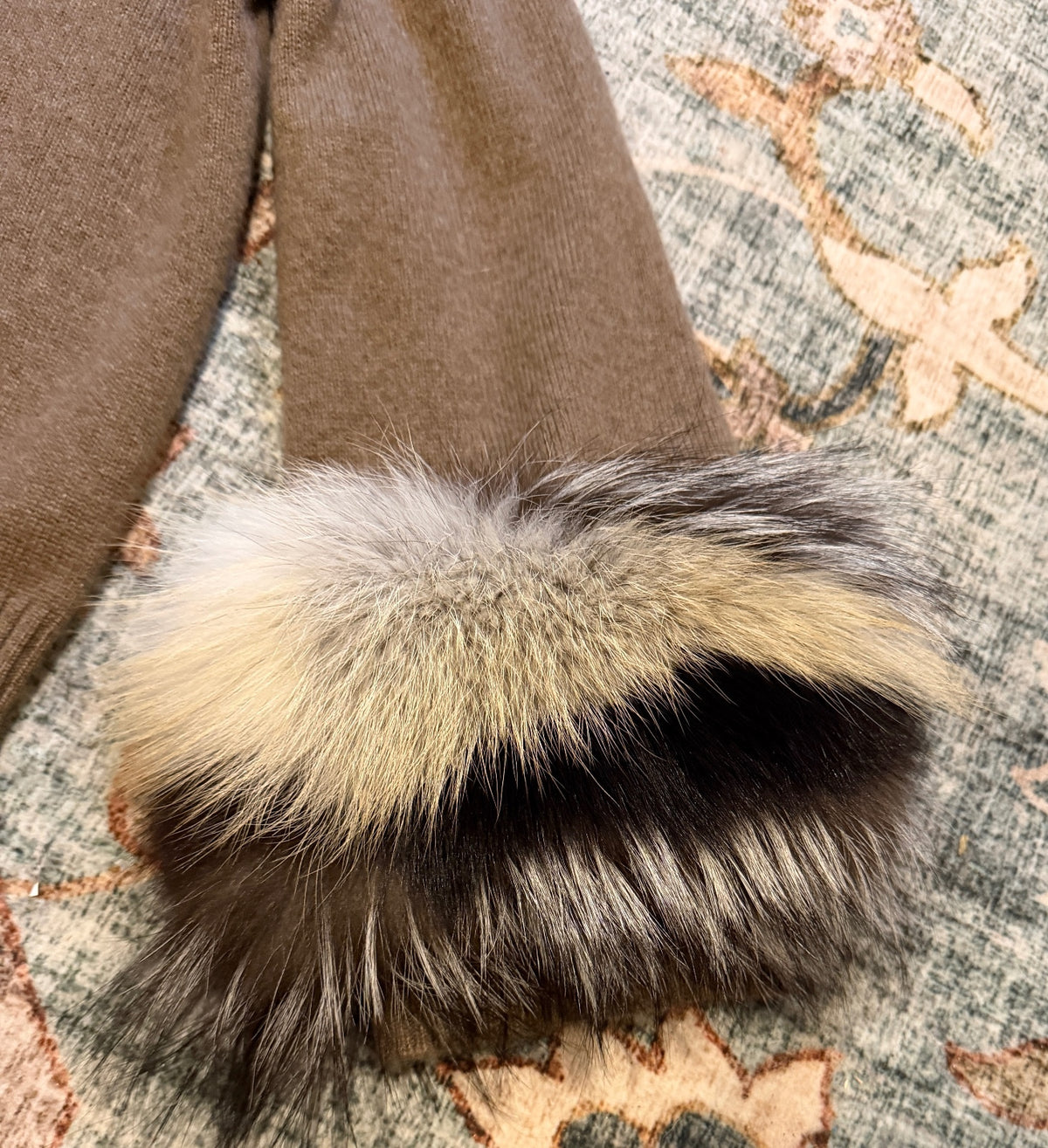 Lafayette 148 cashmere w/Fox Fur Trim Sweater