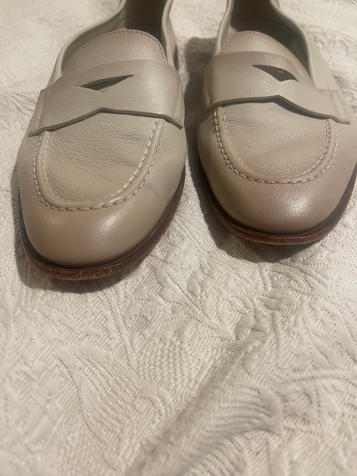 Santoni Beige Famed Leather Loafer - Size 38.5