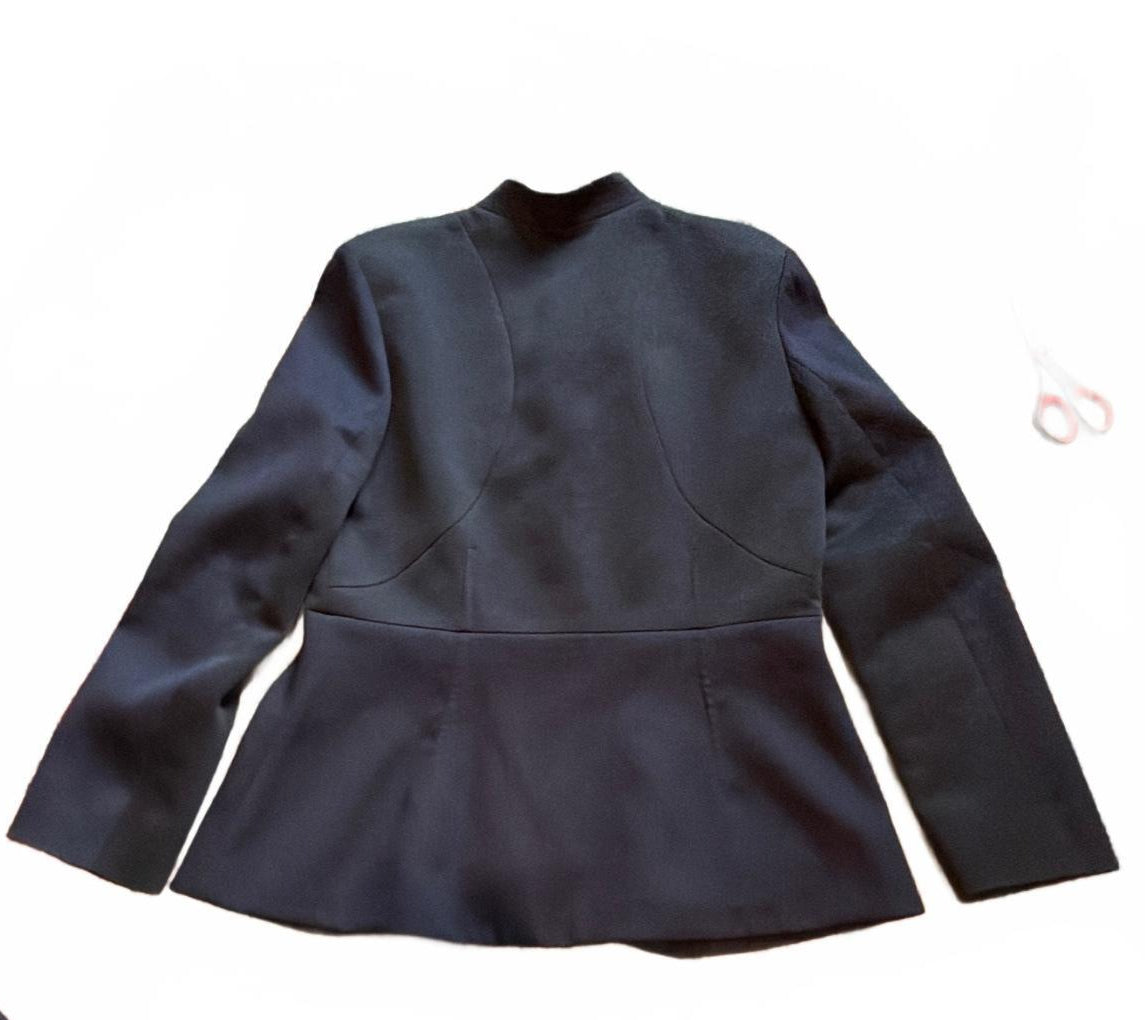 Karolina Zmarlak Two Tone Blazer
