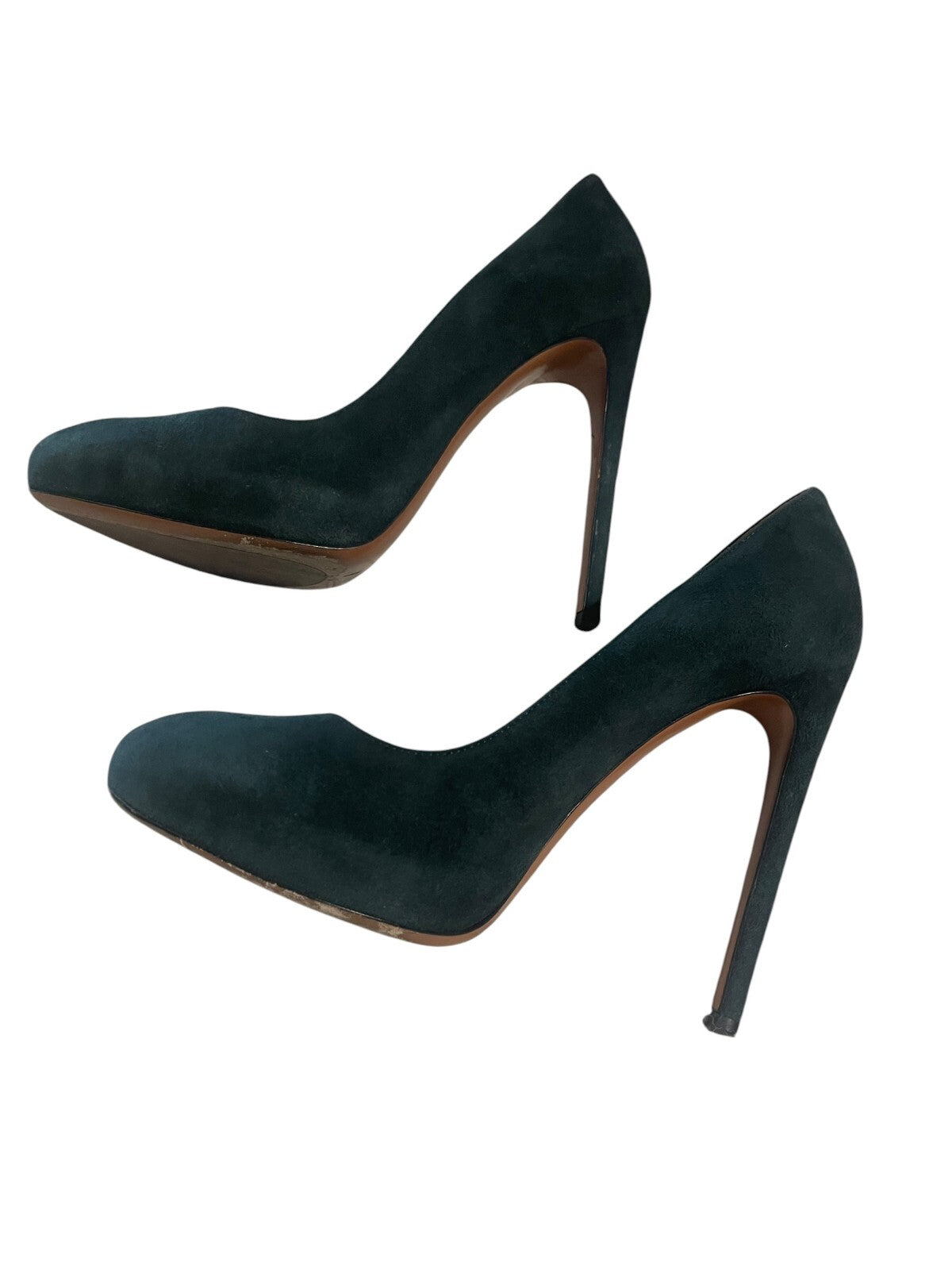 Classic Alaïa suede pumps