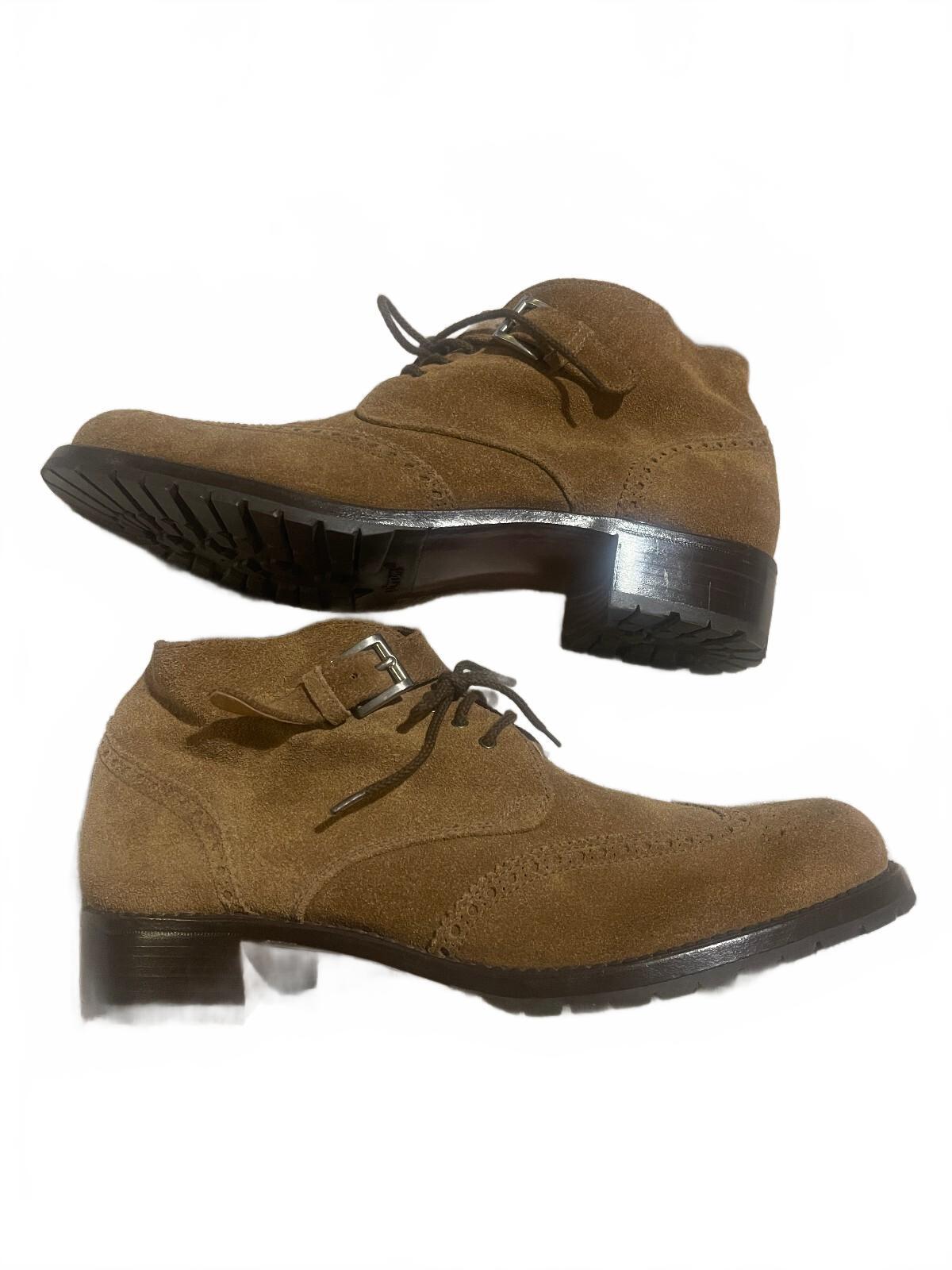 Gravati  Boots - Size 9