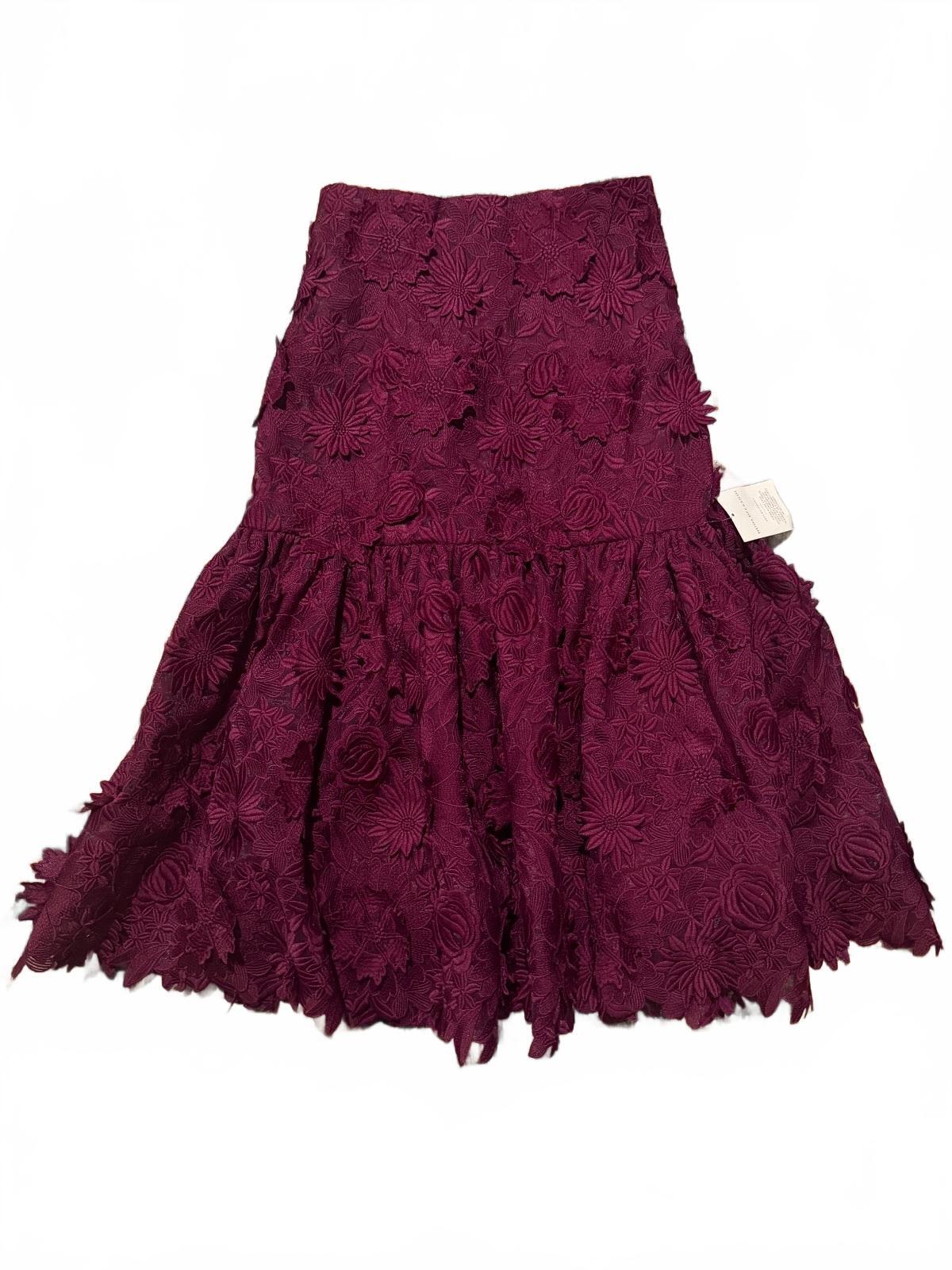 NWT Costarellos Guipure Lace Skirt