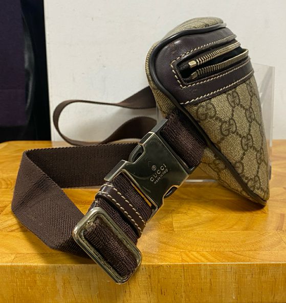 Gucci Brown GG Logo Supreme Waist Belt Bum Bag