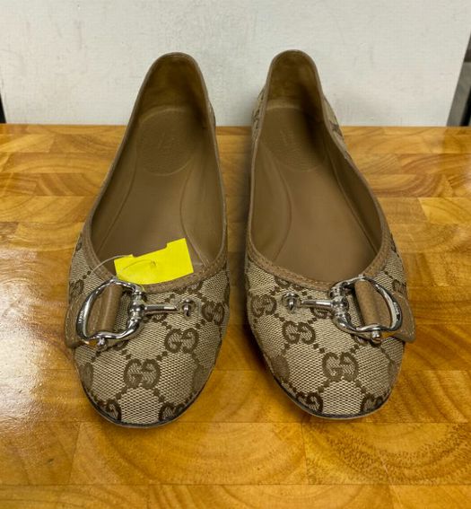 Gucci Light Brown Logo Horsebit Ballet Flats Size 8.5