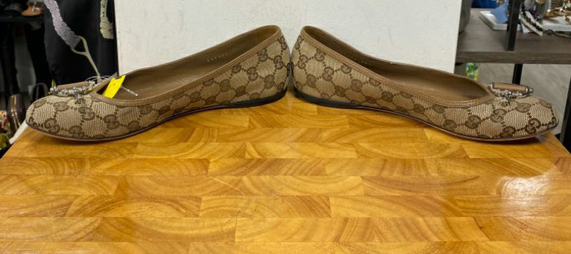 Gucci Light Brown Logo Horsebit Ballet Flats Size 8.5